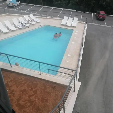 Letizia Apartment *